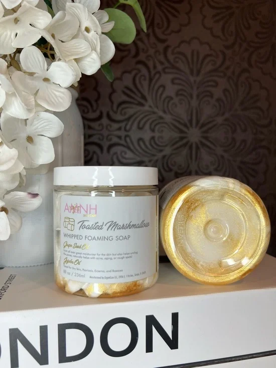 AMINNAH Toasted Marshmallow Whipped Foaming Soap & S'more Whipped Body Butter - Picture 4 of 4